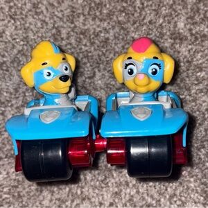 Paw Patrol mighty Twins vehicle and figures